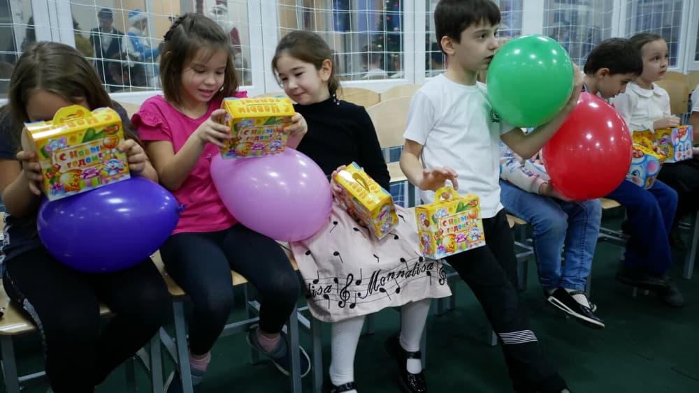 Новогодняя сказка от студентов Сочинского филиала Всероссийского госуниверситета юстиции