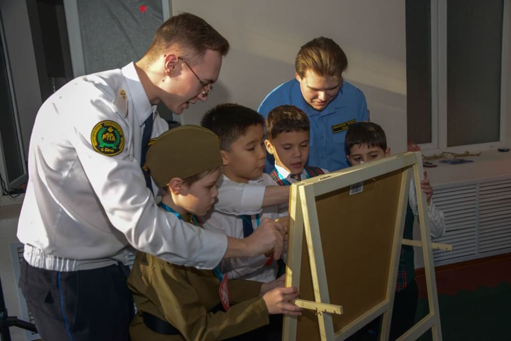 Праздник, посвященный 23 февраля